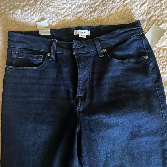 NWT Good American Jeans - curvy jeans - Picture 3 of 4